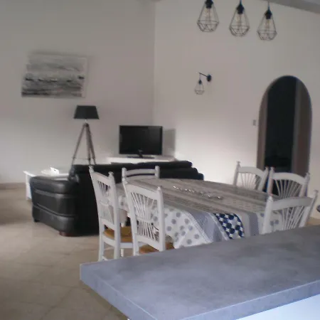 Holiday home Maison De Vacance La Flotte